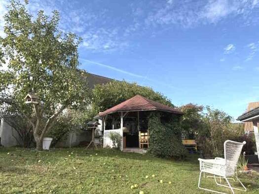 Bungalow zur Miete 1.650 € 4 Zimmer 140 m² 659 m² Grundstück Laufenselden Heidenrod 65321