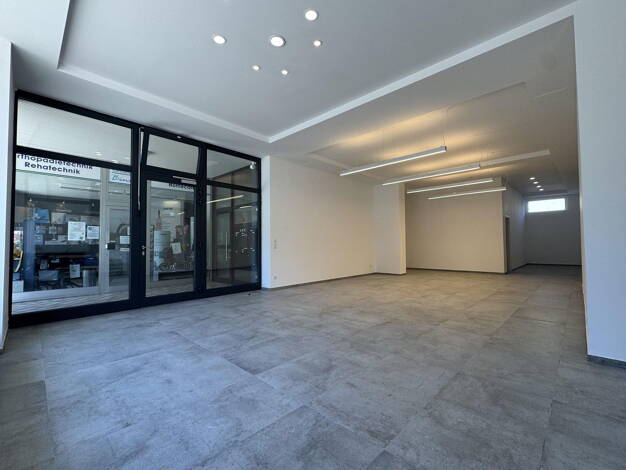 Laden zur Miete provisionsfrei 1.900 € 130 m² Verkaufsfläche Solinger str. 23 Immigrath Langenfeld 40764