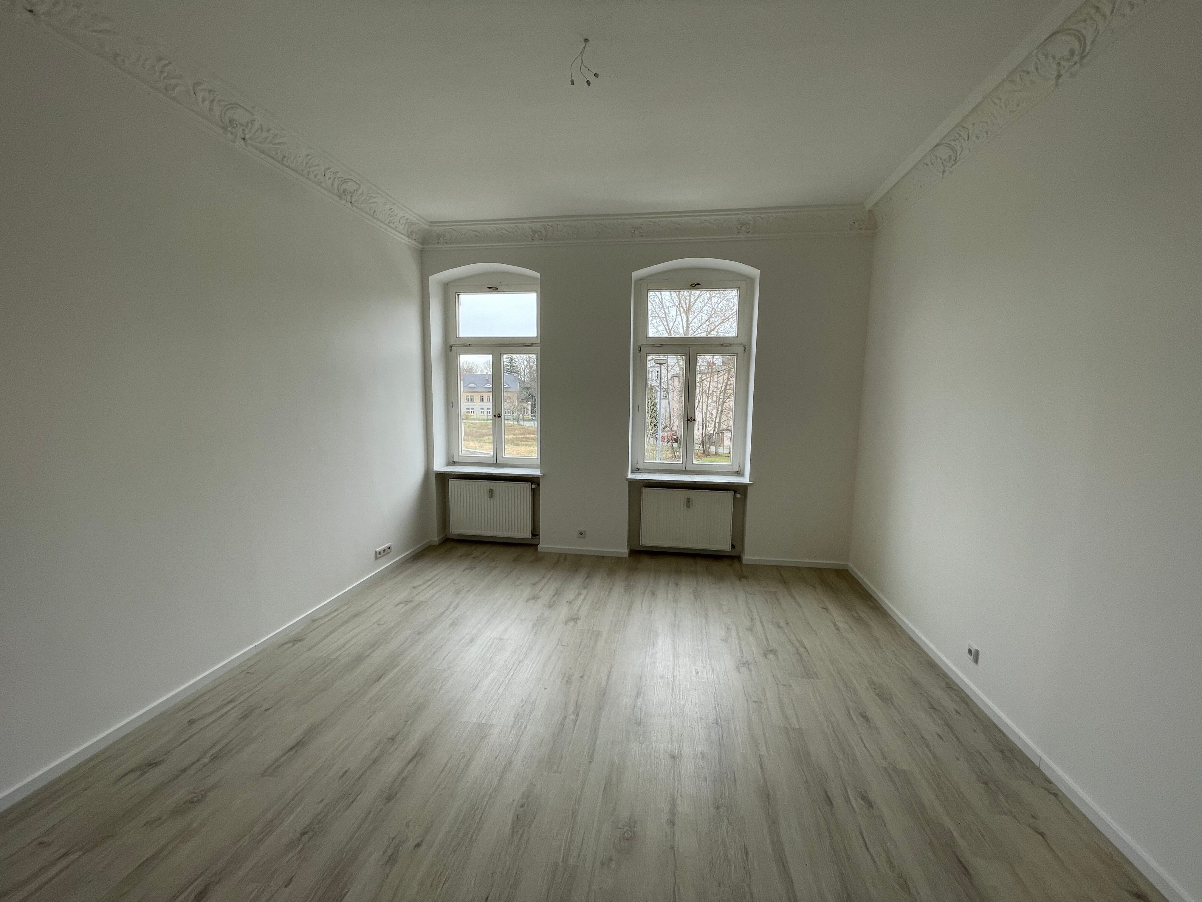 Wohnung zur Miete 250 € 1 Zimmer 24 m²<br/>Wohnfläche 4.<br/>Geschoss Zeitz Zeitz 06712