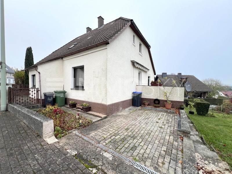 Einfamilienhaus zum Kauf 110.000 € 6,5 Zimmer 110 m²<br/>Wohnfläche 440 m²<br/>Grundstück Essentho Marsberg 34431