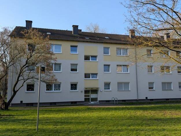 Wohnung zur Miete 578 € 2 Zimmer 63,4 m² 2. Geschoss frei ab 24.10.2026 Kastanienallee 17 Wanne-Süd Herne 44652