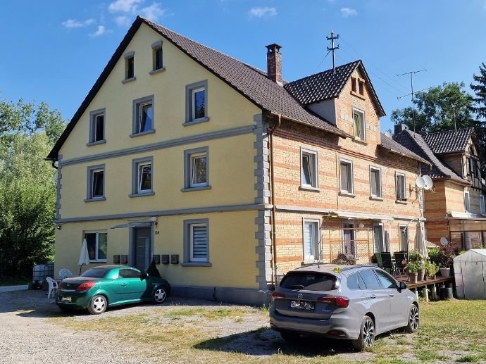 Mehrfamilienhaus zum Kauf als Kapitalanlage geeignet 590.000 € 19 Zimmer 385,4 m²<br/>Wohnfläche 722 m²<br/>Grundstück Meßkircher Straße 120 Mengen Mengen 88512