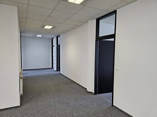 Bürofläche zur Miete 3.140 € 11 Zimmer 325 m² Bürofläche teilbar ab 150 m² Atter Osnabrück 49076