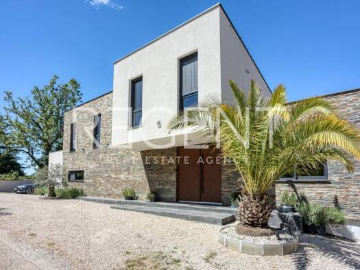 Haus zum Kauf 1.200.000 € 5 Zimmer 2 m² Buje