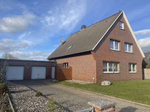 Mehrfamilienhaus zum Kauf 280.000 € 7,5 Zimmer 187,7 m² 851 m² Grundstück Heidmühle Schortens 26419