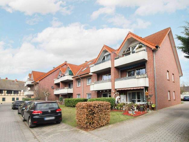 Wohnung zum Kauf 110.000 € 2 Zimmer 68,6 m² 2. Geschoss Barleben 39179