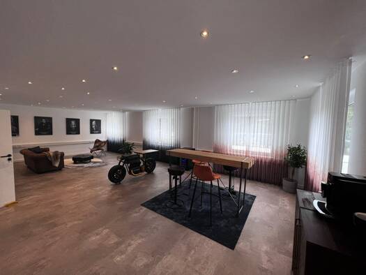 Büro zur Miete provisionsfrei 1.162 € 3,5 Zimmer 166 m² Bürofläche Wadgassen 66787