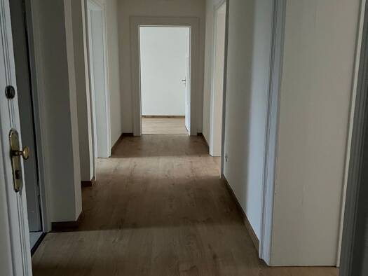 Wohnung zur Miete 950 € 3 Zimmer 79 m² Geschoss EG/3 frei ab 01.12.2026 Nikola Landshut 84034