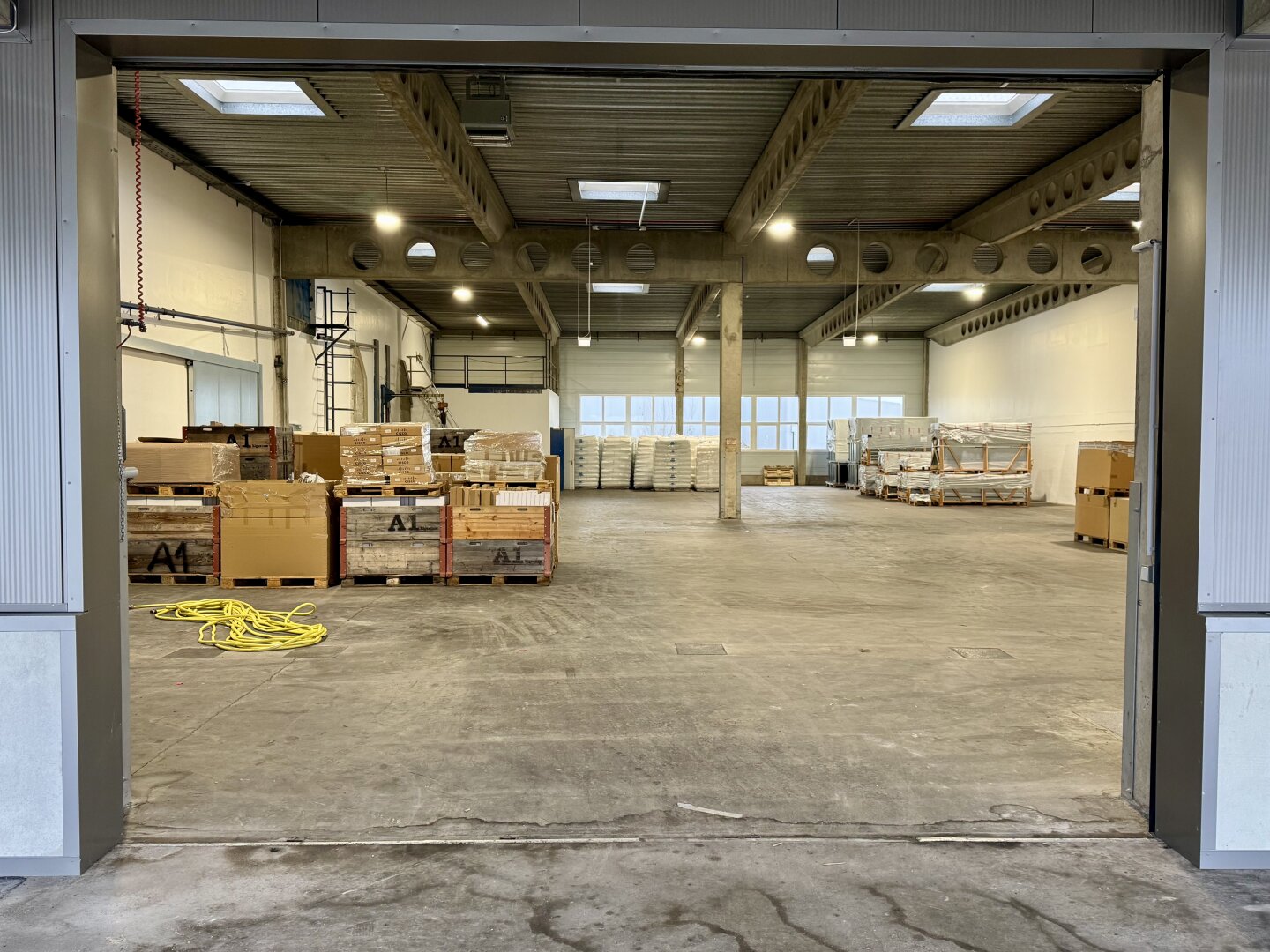 Produktionshalle zur Miete 7,50 € 1.527 m²<br/>Lagerfläche Korneuburg 2100