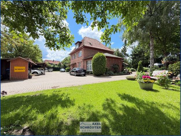 Mehrfamilienhaus zum Kauf 285.000 € 12 Zimmer 302,6 m² 1.745 m² Grundstück Sülze Bergen 29303