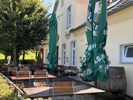 Restaurant zum Kauf 994 m² Gastrofläche 9.393 m² Grundstück Lüerdissen Lemgo 32657