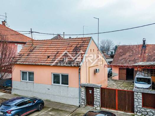 Haus zum Kauf 210.000 € 6 Zimmer 217 m² Centar, Vinkovci Otok