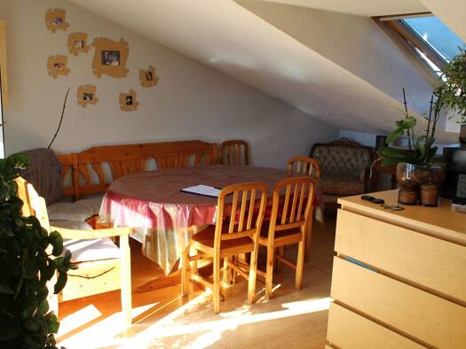 Wohnung zum Kauf 255.000 € 4,5 Zimmer 106 m² Geschoss 5/5 frei ab 01.12.2026 Orschel-Hagen Reutlingen 72760