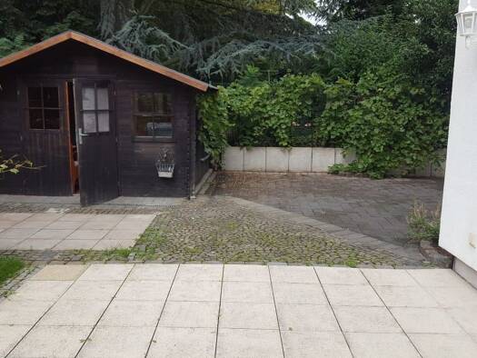 Reihenhaus zur Miete 2.700 € 9 Zimmer 244 m² 384 m² Grundstück frei ab 01.10.2026 Opladen Leverkusen 51379