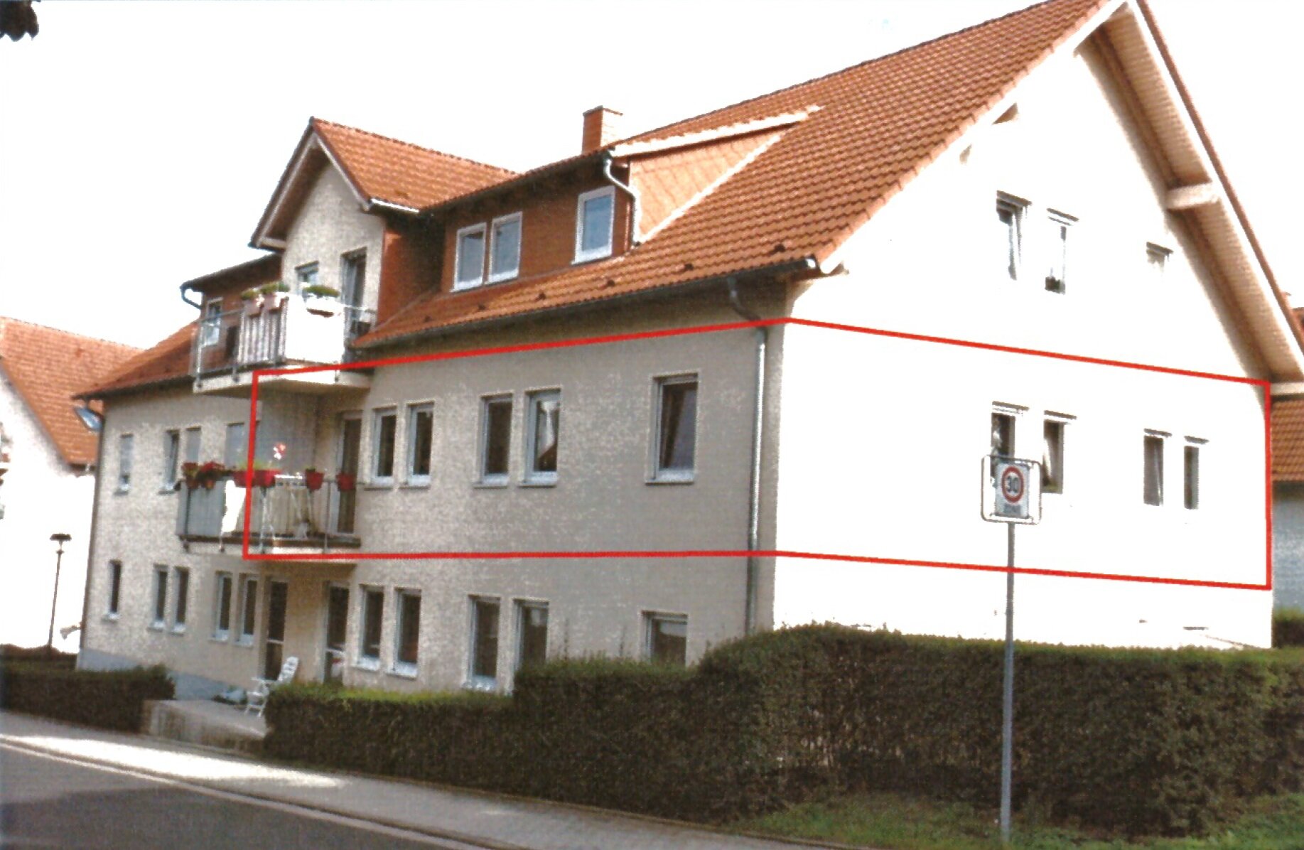 Wohnung zum Kauf 130.000 € 4 Zimmer 103 m²<br/>Wohnfläche 1.<br/>Geschoss Sülzenbrücken Amt Wachsenburg 99334