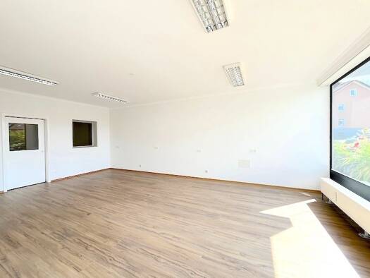 Laden zur Miete 850 € 2 Zimmer 98 m² Verkaufsfläche teilbar ab 36 m² Mühldorf Mühldorf a.Inn 84453