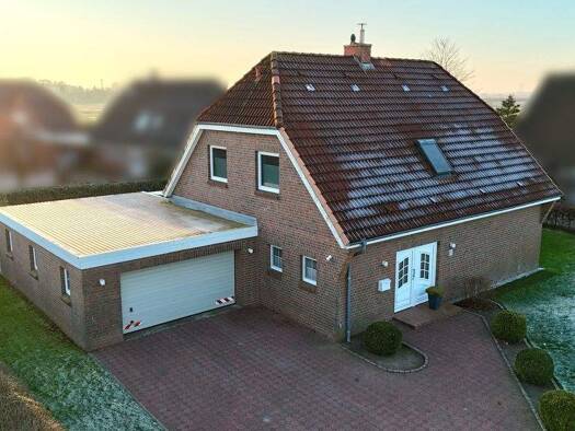 Einfamilienhaus zum Kauf 419.000 € 4 Zimmer 142 m² 958 m² Grundstück Meldorf 25704