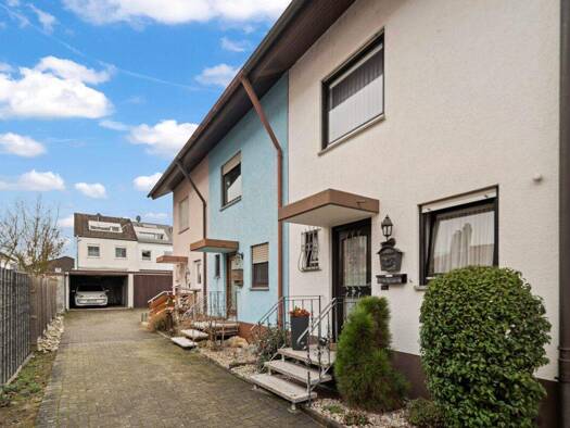 Reihenmittelhaus zum Kauf 475.000 € 4 Zimmer 98 m² 156 m² Grundstück frei ab 01.05.2026 Mengen Schallstadt / Mengen 79227