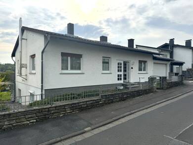 Mehrfamilienhaus zum Kauf 550.000 € 7 Zimmer 190 m² 760 m² Grundstück Wisselsheim Bad Nauheim 61231