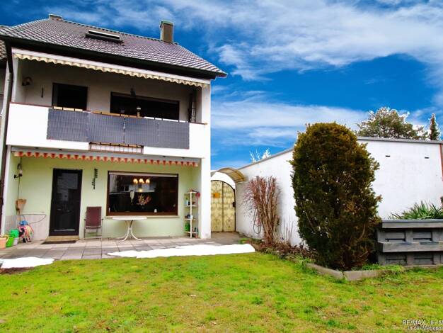 Reihenendhaus zum Kauf 489.000 € 6 Zimmer 160 m² 303,1 m² Grundstück Weiherhof Zirndorf 90513