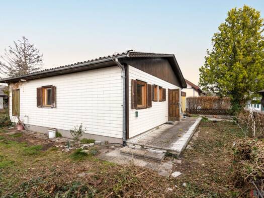 Bungalow zum Kauf 243.000 € 3 Zimmer 61,6 m² 522 m² Grundstück Matzendorf 2751