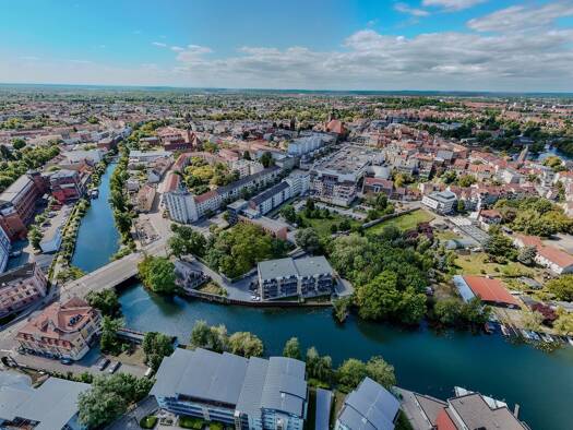 Mehrfamilienhaus zum Kauf - Erstbezug provisionsfrei als Kapitalanlage geeignet 5.900.000 € 50 Zimmer 1.711 m² 2.298 m² Grundstück Neustadt Brandenburg an der Havel 14776