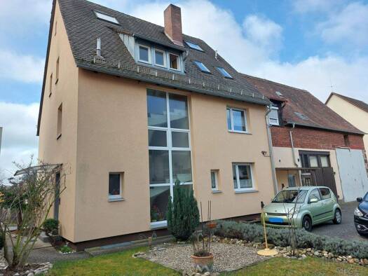 Mehrfamilienhaus zum Kauf als Kapitalanlage geeignet 730.000 € 10 Zimmer 243 m² 626 m² Grundstück Burgfarrnbach Fürth 90768