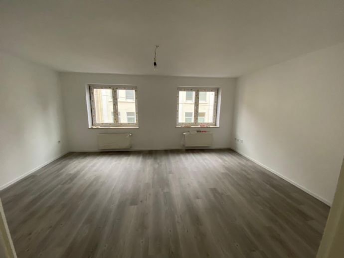 Wohnung zur Miete 490 € 2 Zimmer 62 m²<br/>Wohnfläche 1.<br/>Geschoss Brandenburgstraße 9 Langerfeld - Mitte Wuppertal 42389