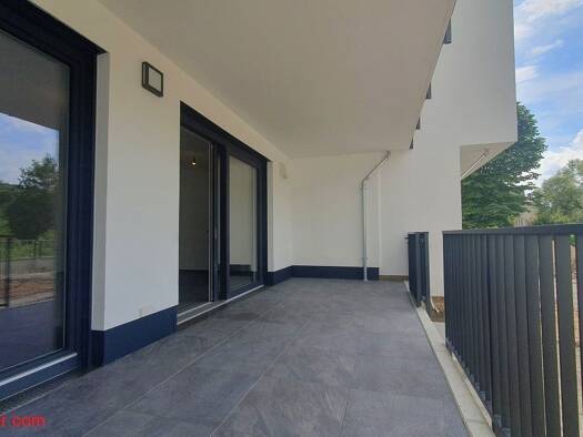 Wohnung zur Miete 1.350 € 4 Zimmer 119,3 m² frei ab sofort Meiningen Meiningen 98617