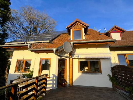 Einfamilienhaus zum Kauf 449.000 € 7 Zimmer 174 m² 376 m² Grundstück Feldberg Müllheim 79379