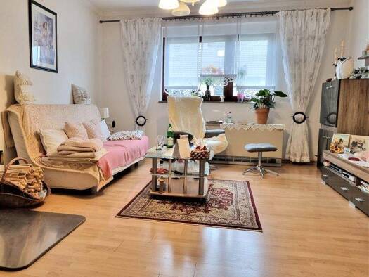 Wohnung zur Miete 560 € 3 Zimmer 70 m² Ladenburg 68526