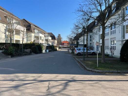 Wohnung zum Kauf 200.000 € 2 Zimmer 66 m² 1. Geschoss Kleinzschachwitz Dresden 01259