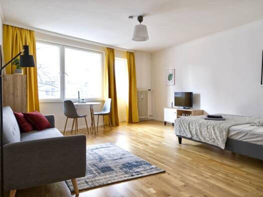 Studio zur Miete 1.000 € 1 Zimmer 37 m² Geschoss 3/4 frei ab 01.10.2026 Westend Charlottenburg-Wilmersdorf 14052