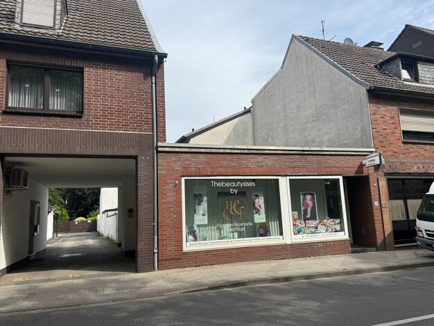 Haus zum Kauf 319.000 € 5 Zimmer 175 m² 700 m² Grundstück Wickrath West 41189