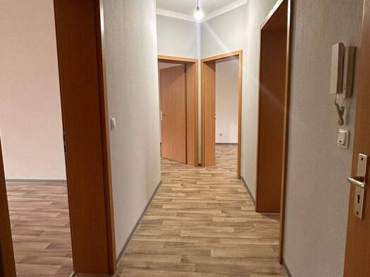 Wohnung zur Miete 675 € 2 Zimmer 75 m² frei ab 01.03.2026 Schmellwitz Cottbus 03044