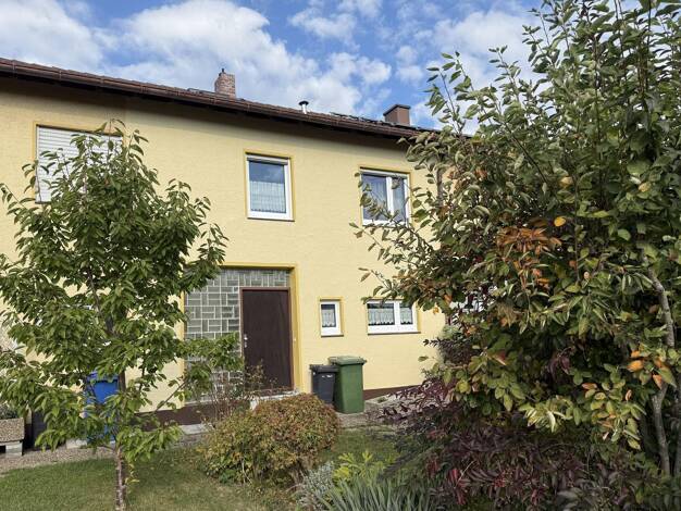 Reihenmittelhaus zum Kauf 239.000 € 4,5 Zimmer 103 m² 243 m² Grundstück Bad Saulgau Bad Saulgau 88348