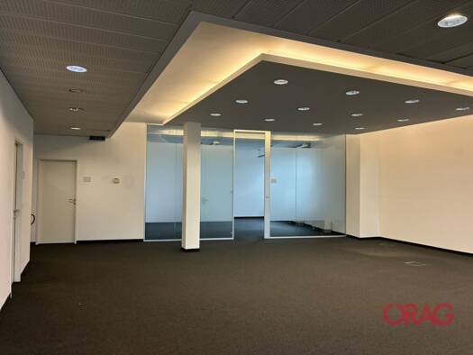Bürofläche zur Miete 11,50 € 357,3 m² Bürofläche Schwechat 2320