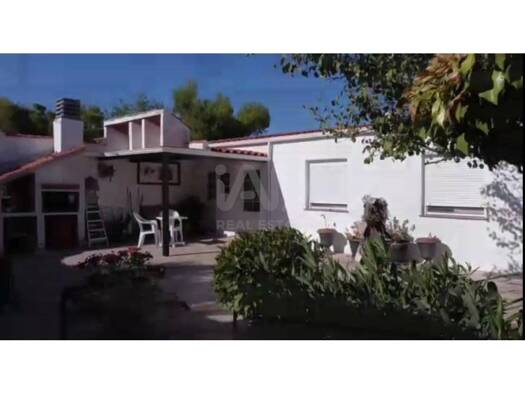 Villa zum Kauf 179.000 € 6 Zimmer 175 m² 37.000 m² Grundstück Alcázar de San Juan 13600