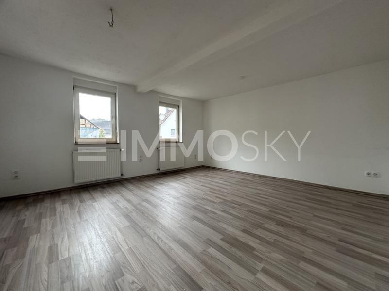 Einfamilienhaus zum Kauf 349.000 € 4,5 Zimmer 95 m²<br/>Wohnfläche 675 m²<br/>Grundstück Solms 35606