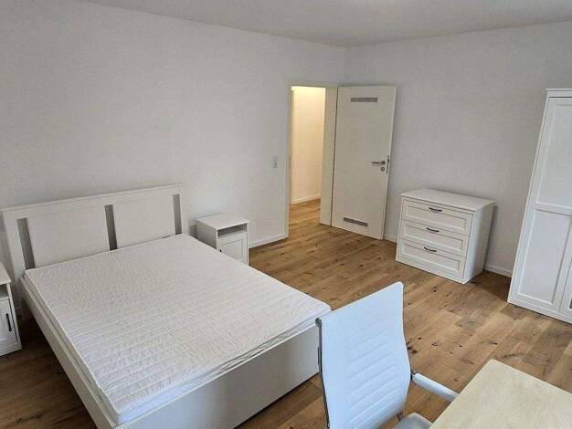 Studio zur Miete 600 € 1 Zimmer 38 m² 1. Geschoss Duisburgerstraße 26 Bad Cannstatt Stuttgart 70376
