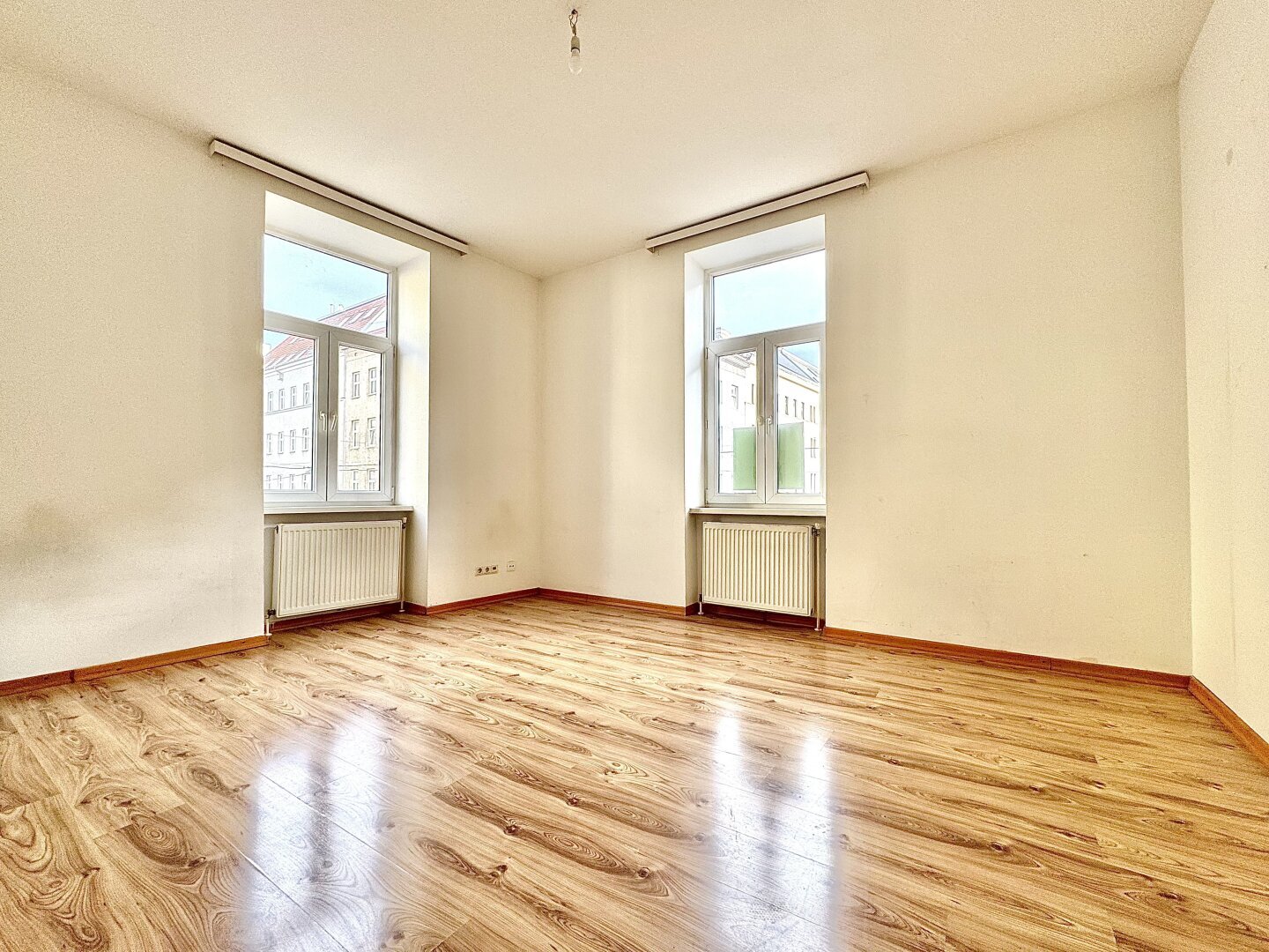 Wohnung zum Kauf 94.000 € 1 Zimmer 42,9 m²<br/>Wohnfläche Wien 1100