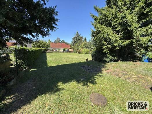 Doppelhaushälfte zum Kauf 69.000 € 3 Zimmer 91 m² 644 m² Grundstück Wolfen 06766