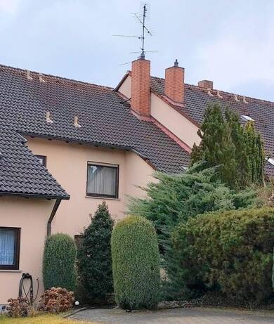 Reihenmittelhaus zum Kauf 325.000 € 5 Zimmer 140 m² 283 m² Grundstück Kitzingen Kitzingen 97318