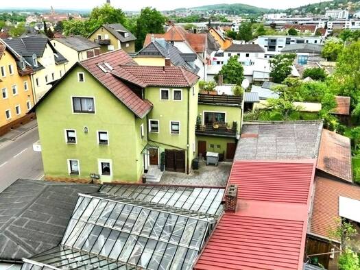 Mehrfamilienhaus zum Kauf 1.250.000 € 14 Zimmer 250 m² 861 m² Grundstück frei ab 01.12.2026 Amberg Amberg 92224