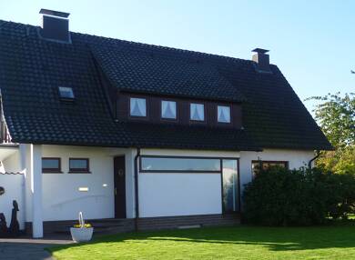 Haus zur Miete 1.200 € 4 Zimmer 150 m² 2.500 m² Grundstück frei ab 04.08.2025 Kernstadt Stadthagen 31655