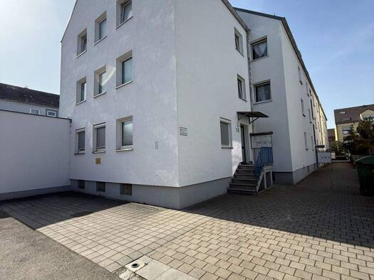 Wohnung zur Miete 485 € 2 Zimmer 40 m² 3. Geschoss frei ab 01.04.2026 Untere Osterfeldstr. 56a Kriegshaber Augsburg 86156