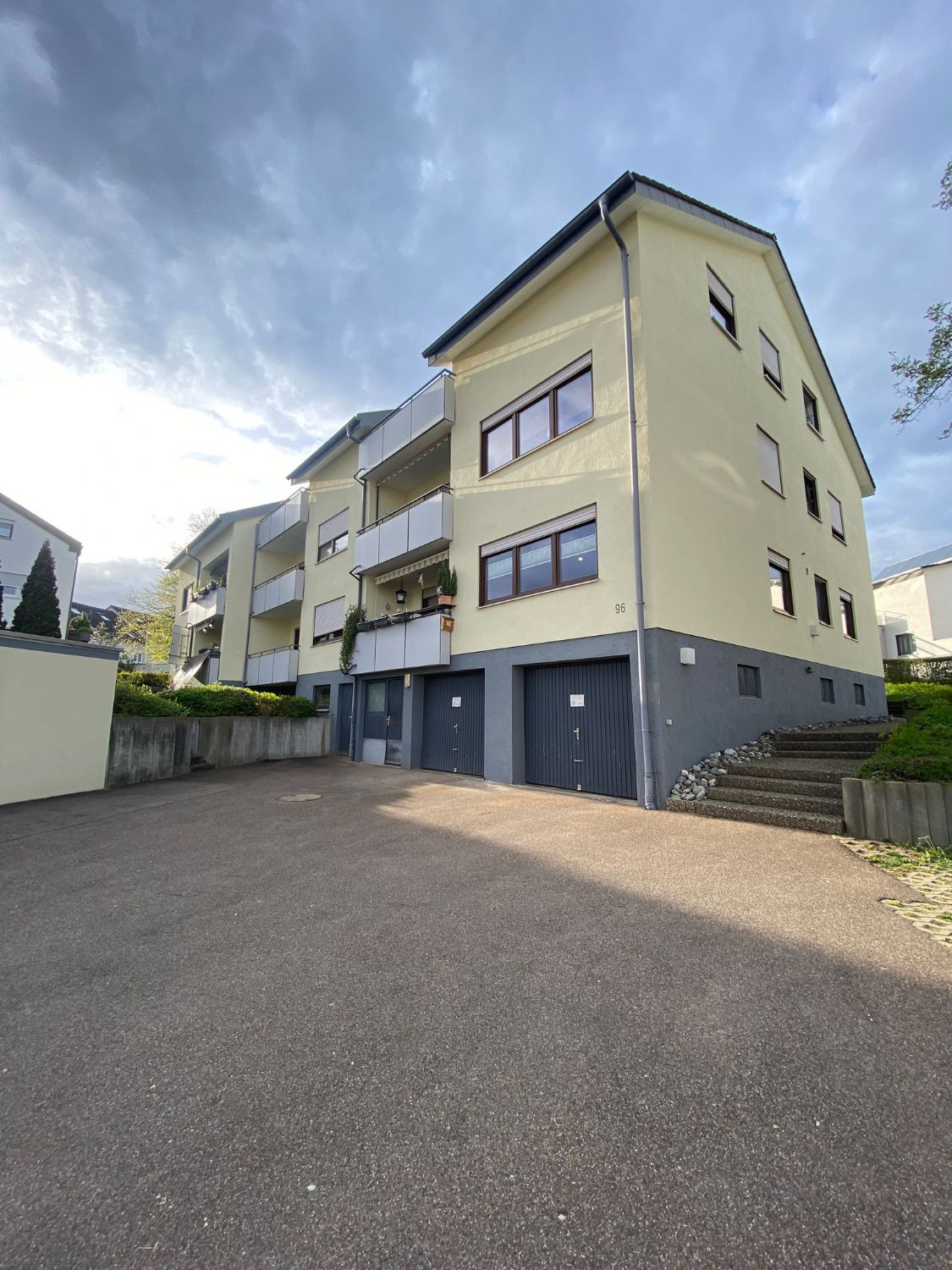 Wohnung zum Kauf 155.000 € 2,5 Zimmer 65 m²<br/>Wohnfläche 2.<br/>Geschoss westl. Stiewingstr. / Hofwiesenstr. Aalen 73433