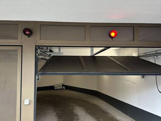 Tiefgarage zur Miete provisionsfrei 90 € 13,3 m² Merianstraße Schoppershof Nürnberg 90409