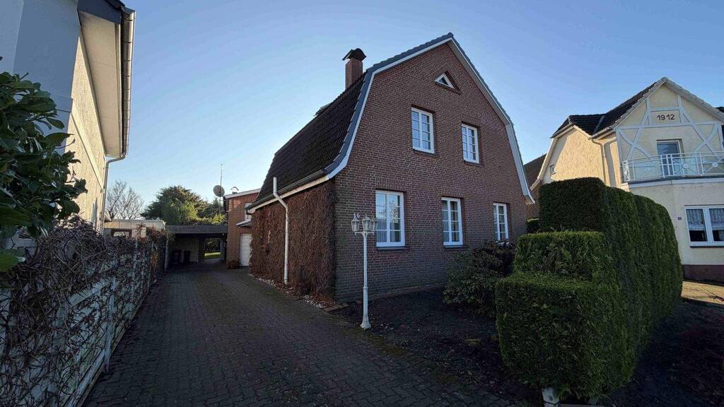 Einfamilienhaus zum Kauf 489.000 € 4 Zimmer 180 m² 844 m² Grundstück Tornesch 25436