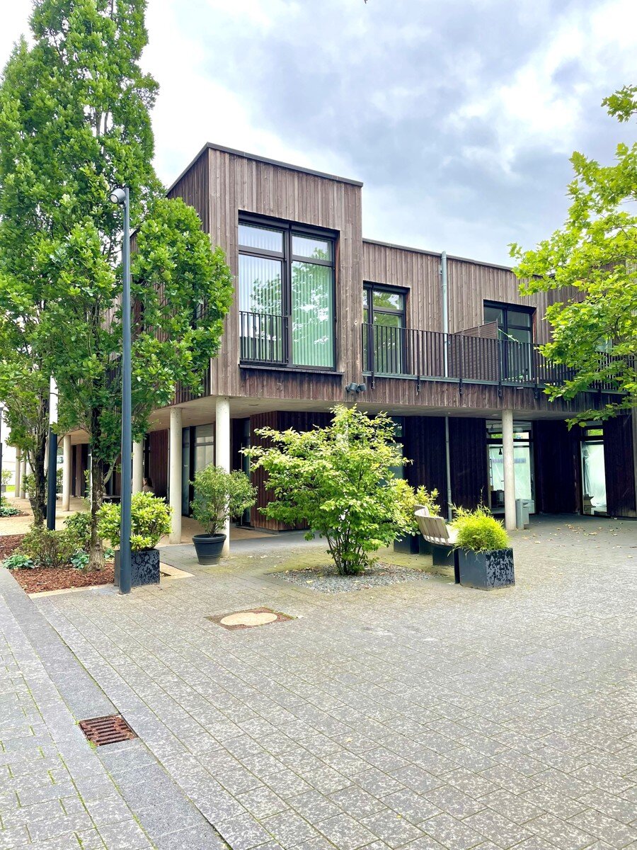 Bürofläche zur Miete 10,90 € 115,9 m²<br/>Bürofläche Konsul-Smidt-Straße 86 Häfen - Handelshäfen Bremen 28217